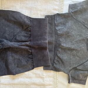 Source Unknown Charcoal Gray Athletic Women's Shorts Set